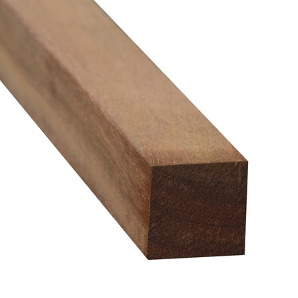 Azobe palen geschaafd 65x65x2000
